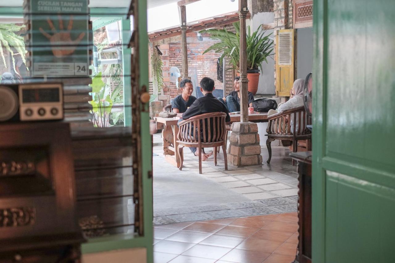 Appartamento Abrakadabra 747 Yogyakarta Esterno foto
